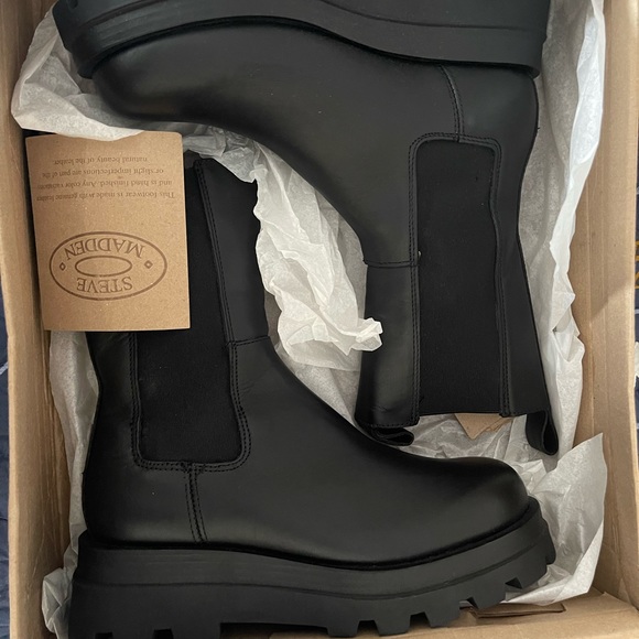 NIB Steve Madden Explorer lug sole chunky boots sz 8.5 - Picture 3 of 8